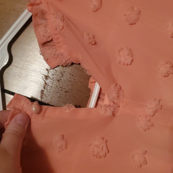 Large Top - Picture 2 of 3